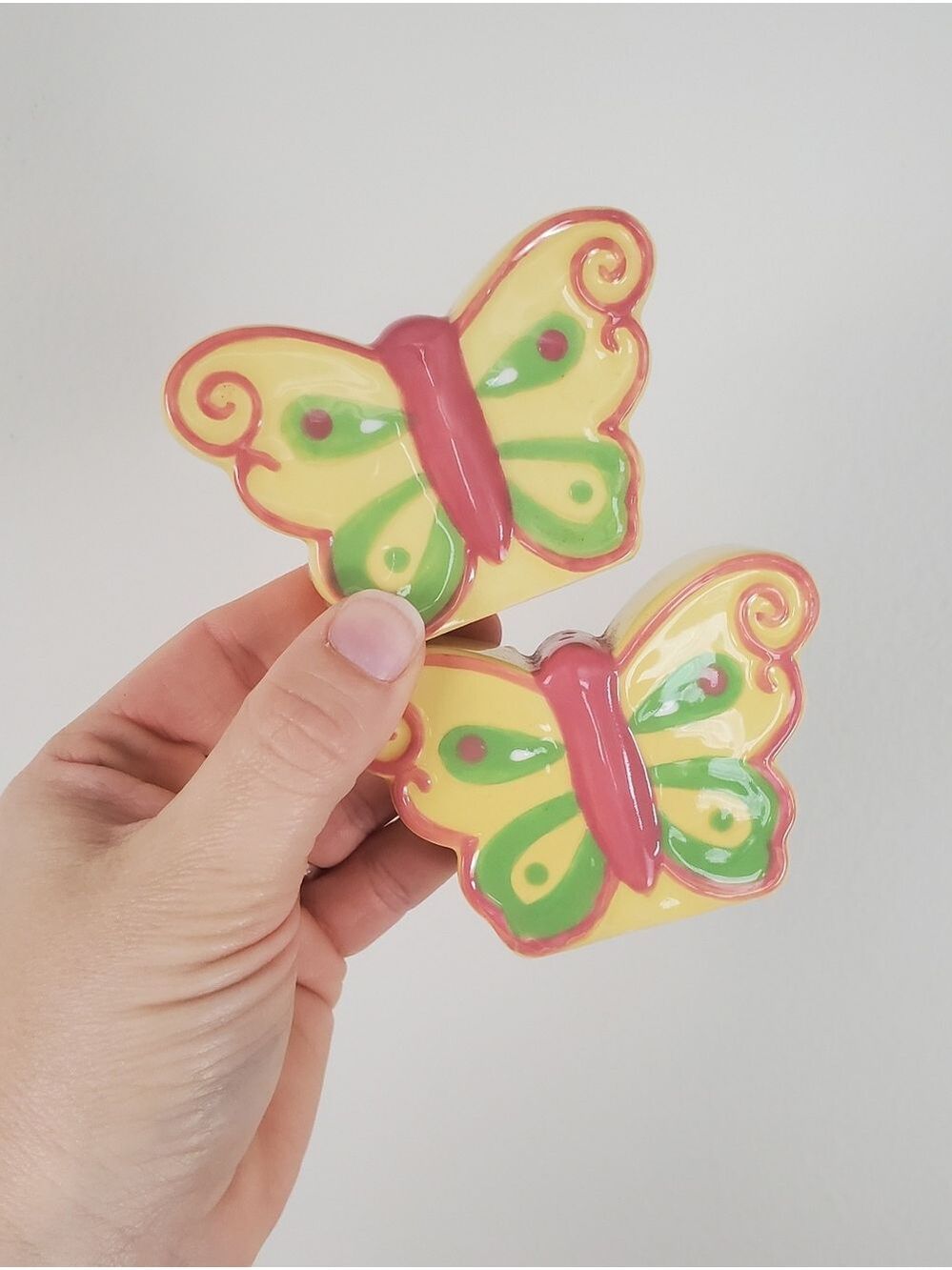 Yellow Green Butterfly Ceramic Salt Pepper Shakers Set